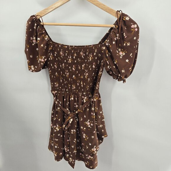 Miami by Franchesca's Brown Floral Lorena Smocked Romper Small - Picture 1 of 10